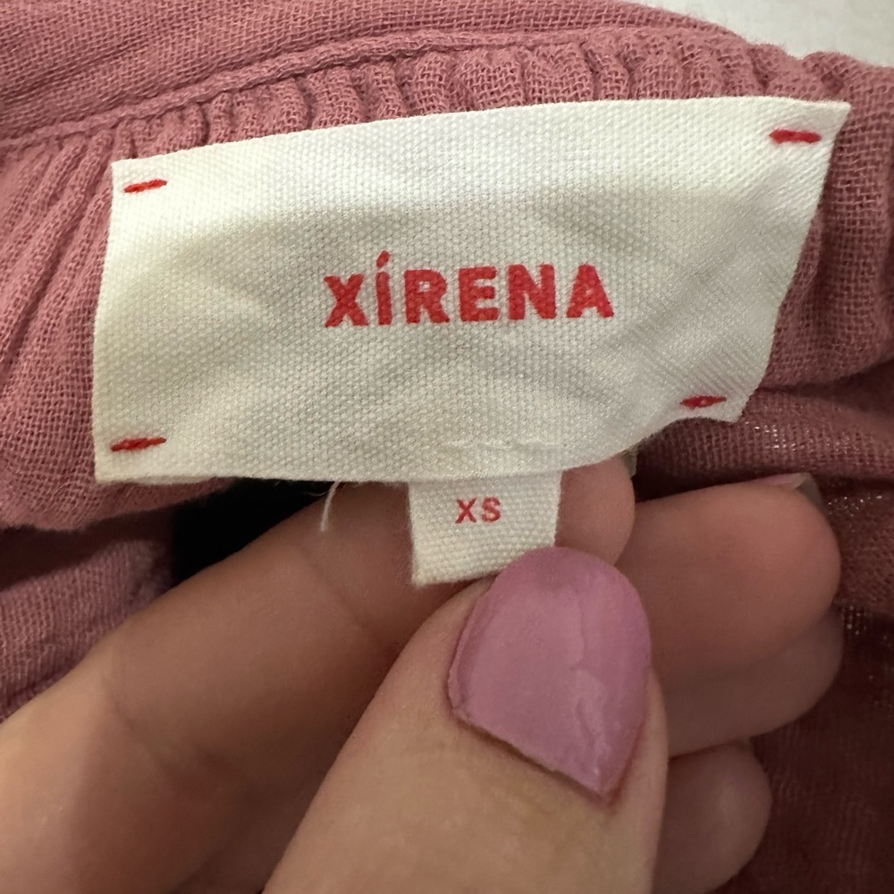 XiRENA Addison Seersucker Belted Midi Dress in Rose - Size XS - Picture 5 of 11